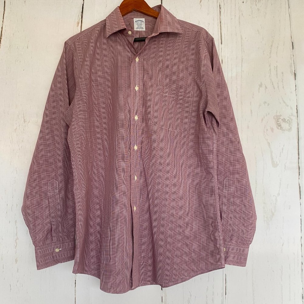 BROOKS BROTHERS Mens Regent Fit Supima Cotton Button Up Red Square 15.5-34